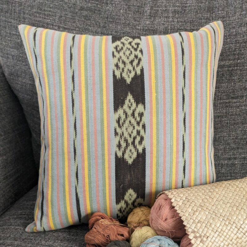 Cushion Cover - Fo Ba Malu Azul - Image 4